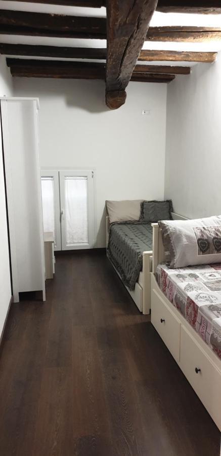 La Petite Maison Тревізо Екстер'єр фото